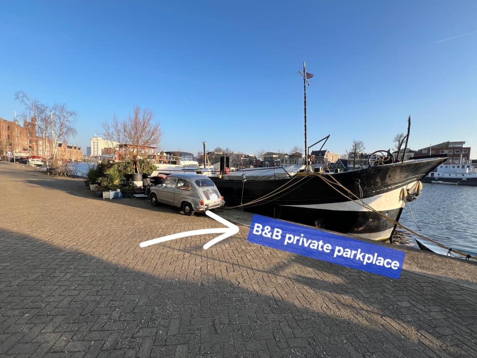 B&B Teddy "Prachtig Authentiek Woonschip Uit 1912, 15 Minuten Van Amsterdam" Wormer Dış mekan fotoğraf
